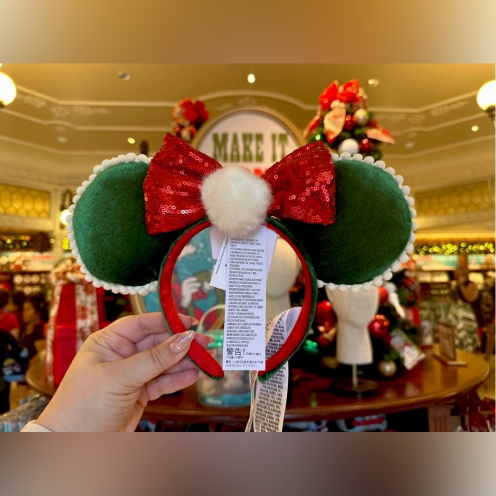 Disney Parks Christmas ears Minnie with Pom 2022 RARE